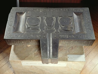 Votivbord av Hor-ir-aa, Saite (basalt) av Late Period Egyptian