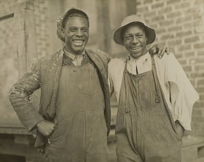 Arbetare vid bomullsfabriker av Lewis Wickes Hine