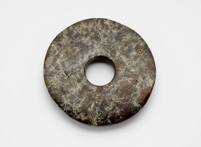 Disk, c.3300-2250 f.Kr av Liangzhu culture