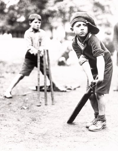 Pojkar som spelar cricket av Unbekannt Unbekannt