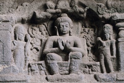 Relief föreställande Buddha, Karla grottor, Maharashtra, Indien, 2:a århundradet. av Unbekannt Unbekannt