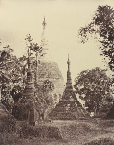 Rangoon: Nära utsikt över Shwe Dagon-pagoden,november 1855 (foto) av Linnaeus Tripe