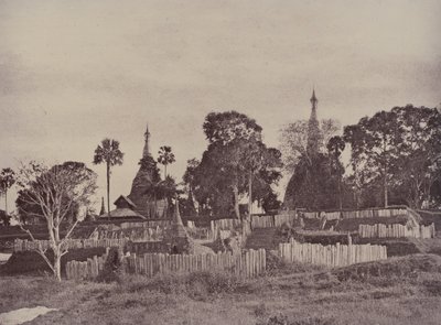 Rangoon: Norra ingången till Shwe Dagon-pagoden av Linnaeus Tripe