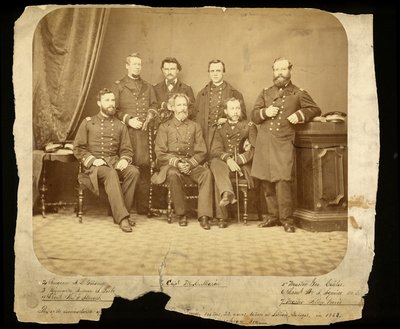 Officerare i U.S.S. St. Louis av Lisbon Joseph N. Silveira