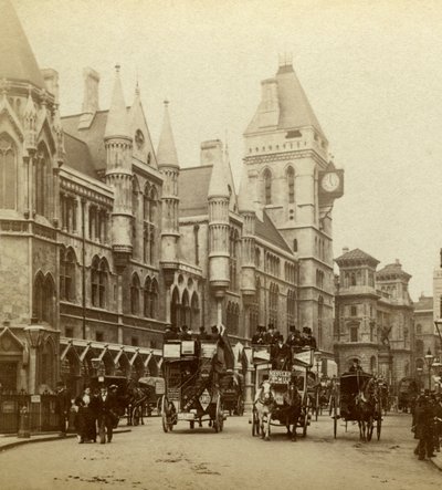 Law Courts, Strand, London, sent 1800-tal. av London Stereoscopic and Photographic Co