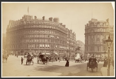 Grand Hotel, Charing Cross av London Stereoscopic and Photographic Company