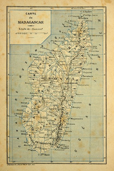 Kriget i Madagaskar-Anekdotisk historia om de franska expeditionerna 1885-1895 av Henri Galli dit Galllichet (1854-1922), illustrerad av Louis Bombled (1862-1927): Karta över Madagaskar, privat samling av Louis Charles Bombled