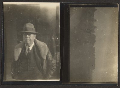 Fleckenstein och figurer i landskap, återfotograferad av Louis Fleckenstein