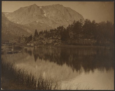 [June Lake] av Louis Fleckenstein