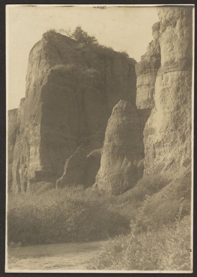 [Rock Bluff] av Louis Fleckenstein
