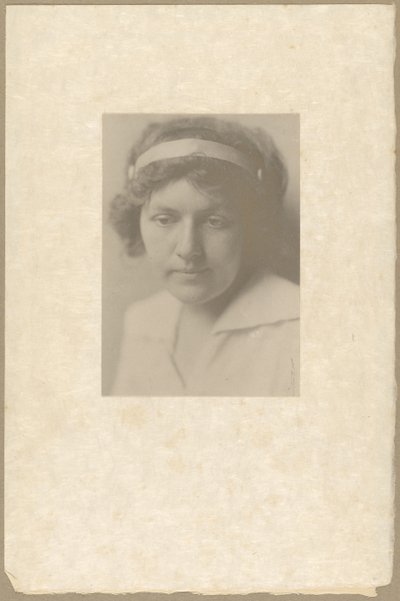 Sara Holin av Louis Fleckenstein