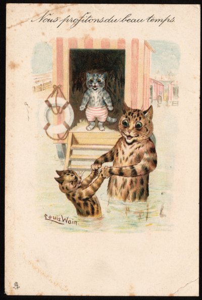 Vi tar vara på det fina vädret. Djur i mänsklig ställning. Katt havsbad på semester. Vykort. Kromolitografi av Louis Wain (1860-1939), en engelsk konstnär känd för sin skildring av katter med stora ögon. Början av 1900-talet. Krage av Louis Wain