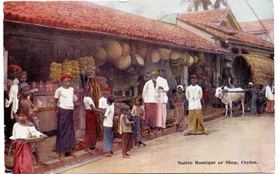 Native Boutique or Shop, Ceylon, ca 1900-20 (handfärgat fotografi) av Ltd. Ceylon Plâté