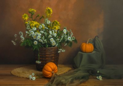 Höstblommor och pumpor av Lydia Jacobs