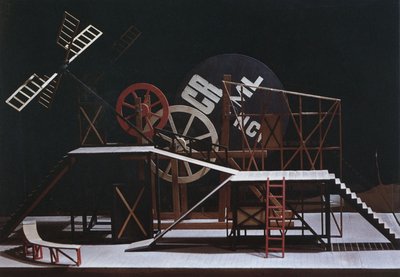 Scenografi för teaterpjäsen The Magnificent Cuckold Le Cocu Magnifique av F. Crommelynck av Lyubov Sergeevna Popova