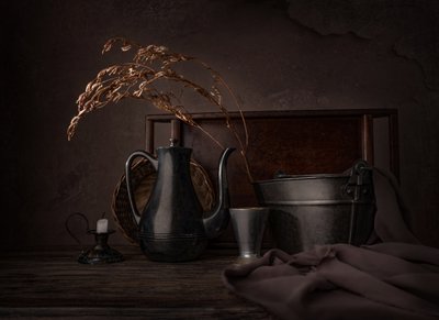 Stämningsfullt stilleben i rustik stil av Margareth Perfoncio