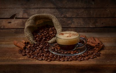 Rustikt kaffestilleben av Margareth Perfoncio