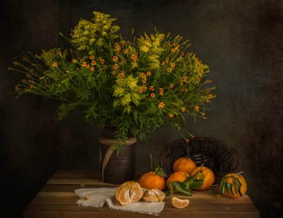 Mandariner och höstblommor av Margareth Perfoncio