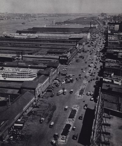 Manhattan: West side motorväg (s/v foto) av Mario Bucovich