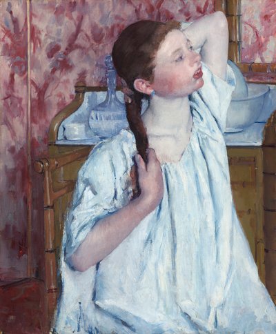 Flicka Som Ordnar Hennes Hår av Mary Cassatt