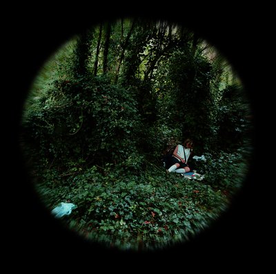 Uppvaknande av samvete, Clara av Mat Collishaw
