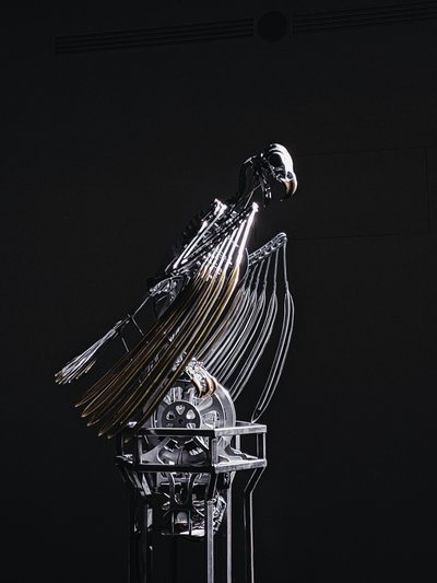 The Nerve Rack, 2019 (Acetal, Akryl, Aluminium, Mässing, Elektriska kretsar, Färg, PVC, Resin, Servomotorer, Stål) av Mat Collishaw