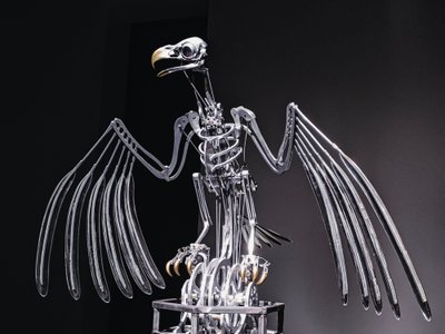 The Nerve Rack, 2019 (Acetal, Akryl, Aluminium, Mässing, Elektriska kretsar, Färg, PVC, Resin, Servomotorer, Stål) av Mat Collishaw