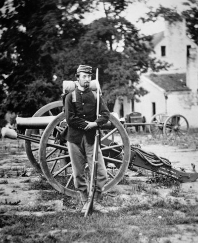 Privat D.W.C. Arnold, Union Army, fotograferad nära Harper