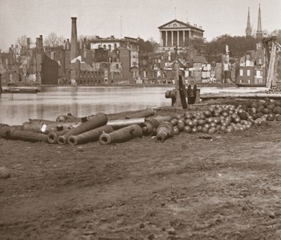 Ruinerna av Richmond, Virginia (s/v foto) av Mathew Brady