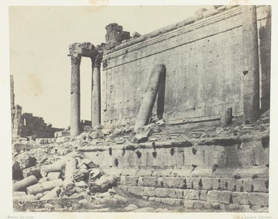 Baalbeck (Heliopolis), Jupitertemplet, östra fasaden; Syrien av Maxime Du Camp