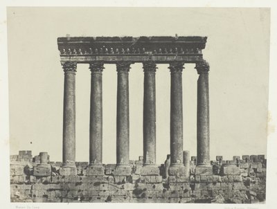 Baalbeck (Heliopolis), kolonnad i soltemplet; Syrien av Maxime Du Camp