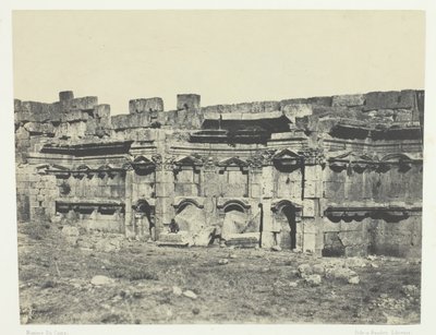 Baalbeck, Interiör av inhägnad av solens och Jupiters tempel, Syrien, 184951, tryckt 1852. av Maxime Du Camp