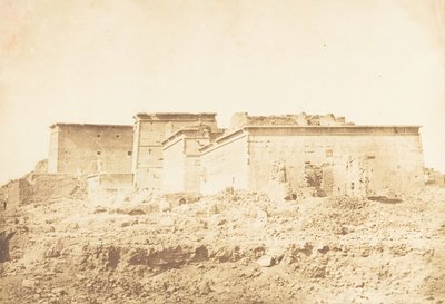Complex of the Temple of Isis at Philae - Utsikt från norr, april 1850. av Maxime Du Camp