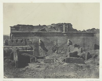Bakre fasad, Dendera Teutyres stora tempel, övre Egypten, 184951, tryckt 1852. av Maxime Du Camp