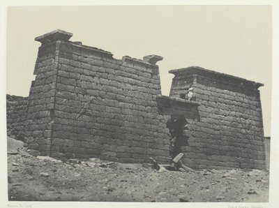 Hémi-Spéos De Séboua, Pylons, Nubia, 184951, tryckt 1852. av Maxime Du Camp