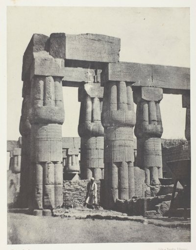 Luxor, grupp av kolonner i palatset; Thebe av Maxime Du Camp