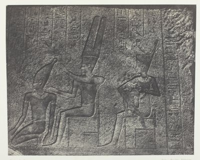 Karnak Palace, Exteriör Skulpturer av Granit Sanctuary; Thebe av Maxime Du Camp