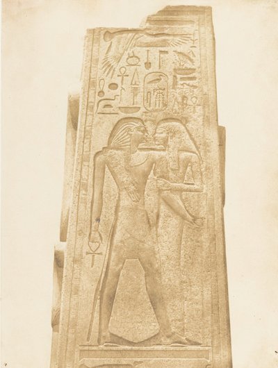 Pelare av granithelgedomen i Karnacs palats Basrelief som representerar farao ..., 1849-50. av Maxime Du Camp