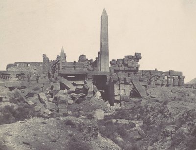 Thebe. Karnak Palace. Granite Sanctuary and Hypostyle Hall, 1850. av Maxime Du Camp