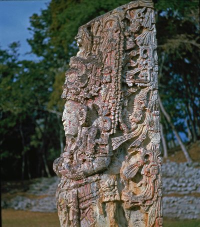 Stele H, Plaza of Ceremonies, 731 AD av Mayan