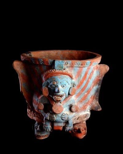 Precolombiansk konst, Mayacivilisation, postklassisk period: stativvas med lerökelse dekorerad med ett huvud. Från Nebaj, Quiche, Guatemala Sun. h. 25 x bredd 23,8 cm Guatemala, Museo Nazionale di Archeologia e Etnologia - Förcolumbiansk konst, Maya Civili av Mayan Mayan