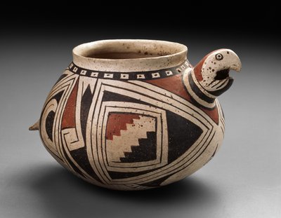 Mogollon ara skål, Tardio Period, 1300-50 (lergods med polykrom slipmålning) av Mexican School