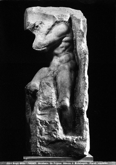 Framifrån av Michelangelo Buonarrotis slav av Michelangelo Buonarroti