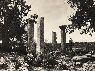 Bygga ett imperium i den fascistiska tidsåldern: Axum förblir i Cohaito, 1936-05-09 (s/v foto) av Modestino Baldinetti