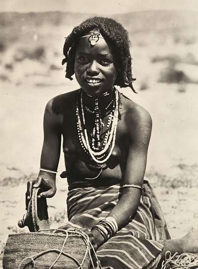 ?Bygga ett imperium? i den fascistiska tidsåldern: Cunama girl, 09051936 av Modestino Baldinetti