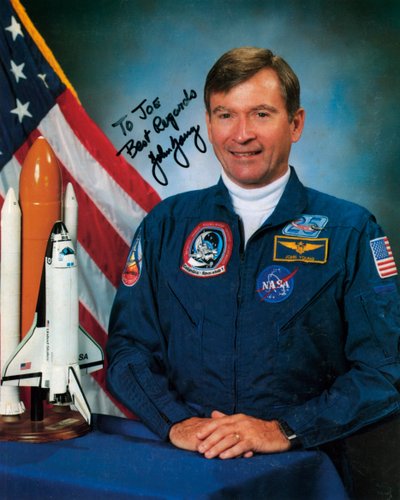 John Watts Young f1930, NASA-astronaut, c1990-talet. av NASA Images