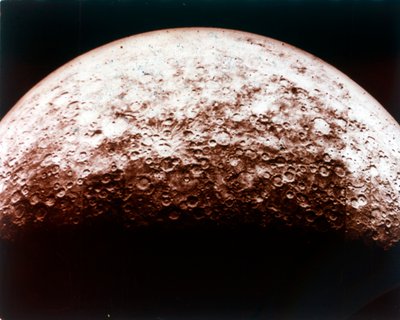 Ytan av planeten Merkurius. av NASA Images