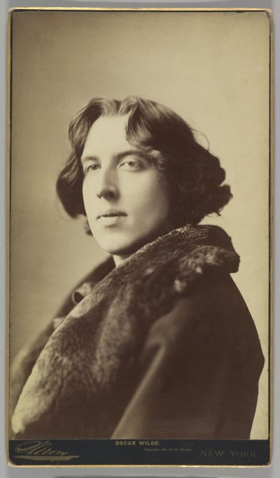 Oscar Wilde, ca 1822 (sepiafoto) av Napoleon Sarony