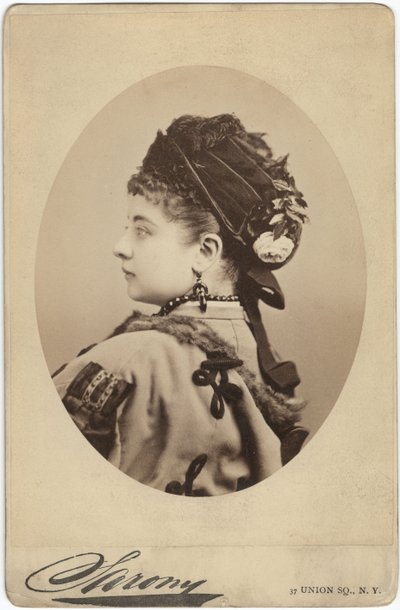 Porträtt av Pauline Lucca 1841-1908 av Napoleon Sarony