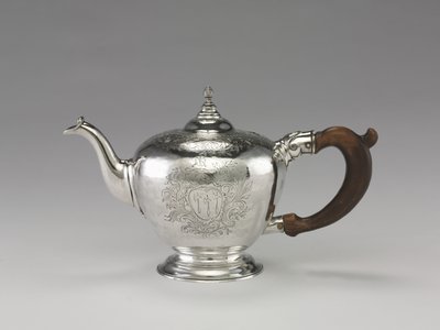 Tekanna, ca 1755-1760 (silver) av Nathaniel Hurd